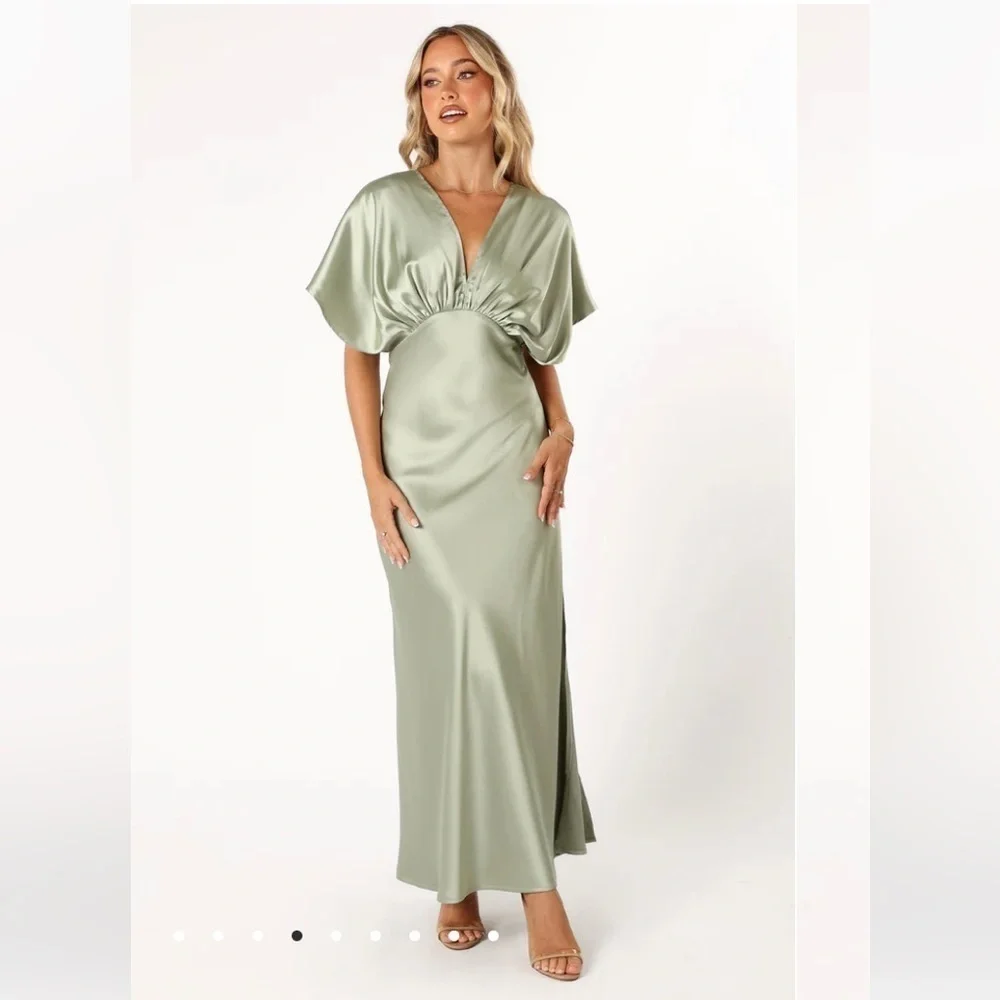 Petal and Pup NWT Ricki Satin Olive Green Maxi Dress Gown Size XS - Picture 3 of 14